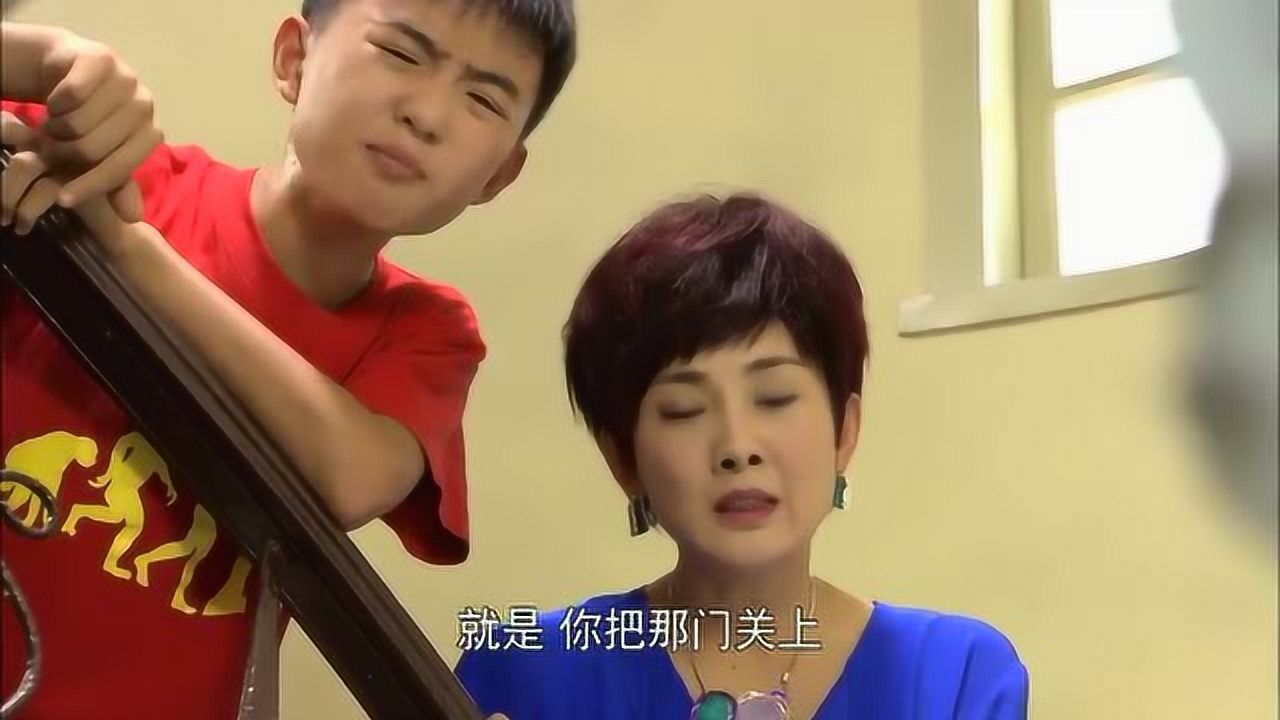 麻辣芳邻杨琴竟然把老杨的锅给掀了真是个十足的悍妇