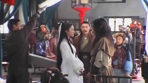 06版神雕侠侣花絮中的刘亦菲和黄晓明，会比83版的演员更敬业吗