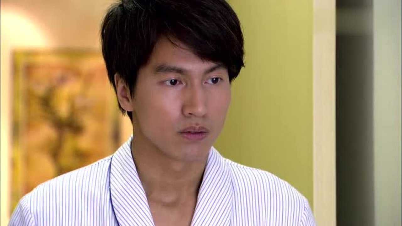 恋恋不忘:厉仲谋看到向父恢复的很好,也就放心了!