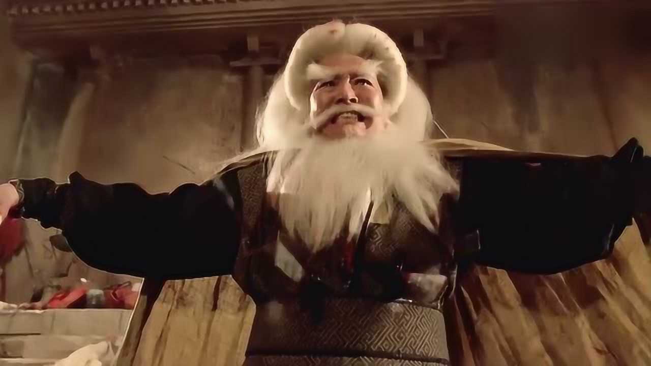 倚天屠龙记白眉鹰王身中数剑这样都屹立不倒真是太霸气了