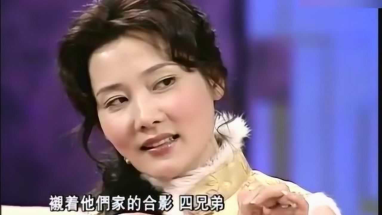 何赛飞太美了说起婚姻一脸羞涩没人追一追就嫁了