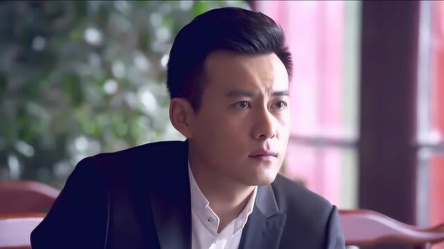 周浚河自认能给明夏提供安定生活,东子觉得他无法给明夏带来快乐