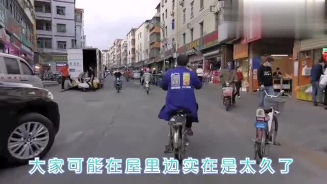 深圳:这几天来深圳的人飞速增加,道路解封,商铺几乎全部开门