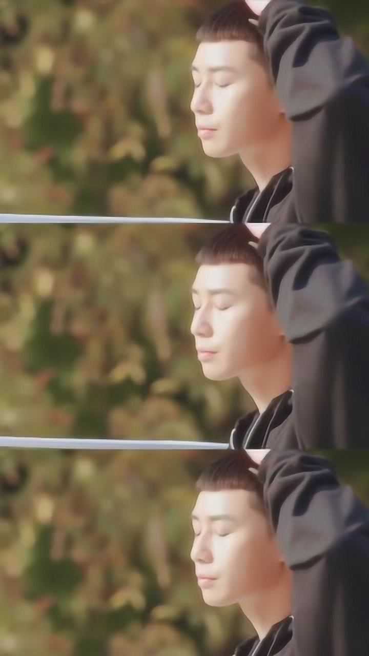 在冬天掀起栗子头的朴叙俊这样的摸头杀比撩妹还带劲太戳我了