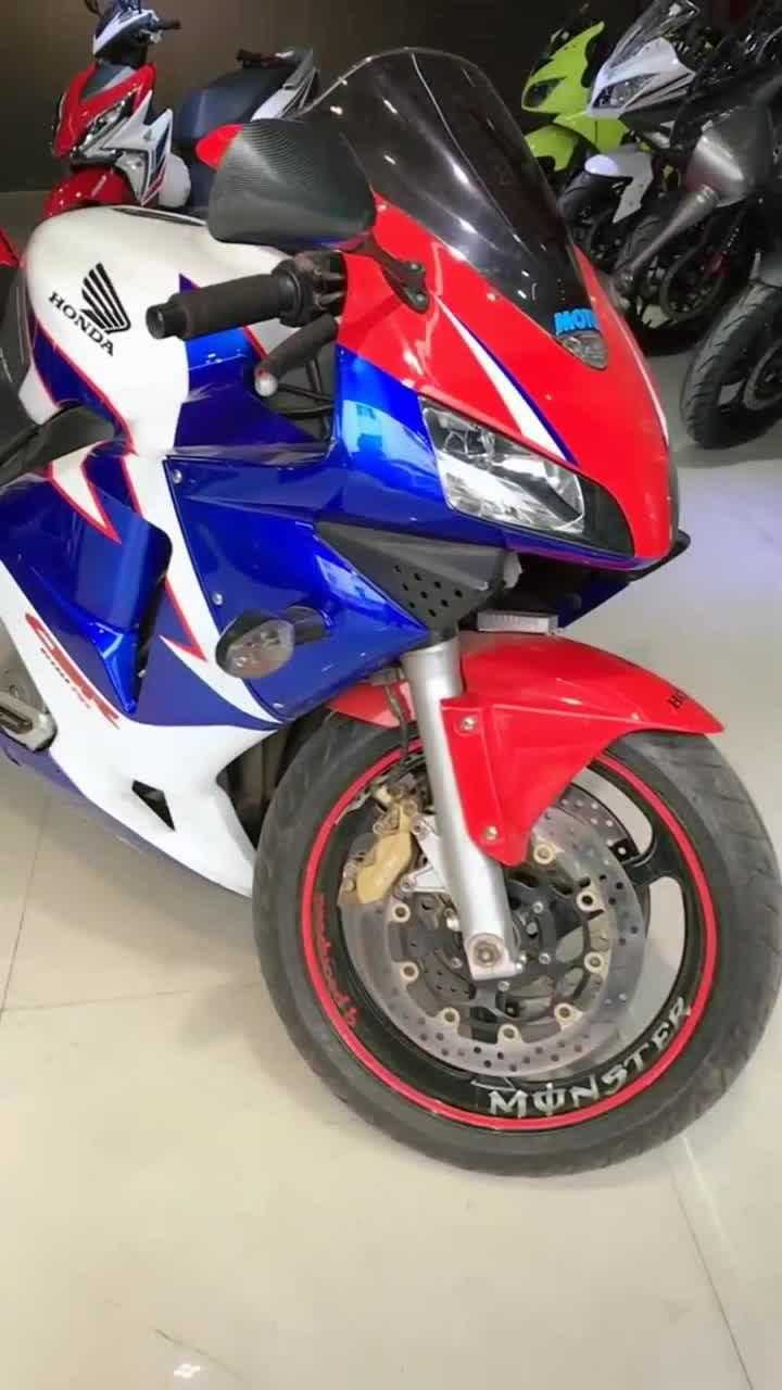 本田f5这外型真的很值炫酷哦