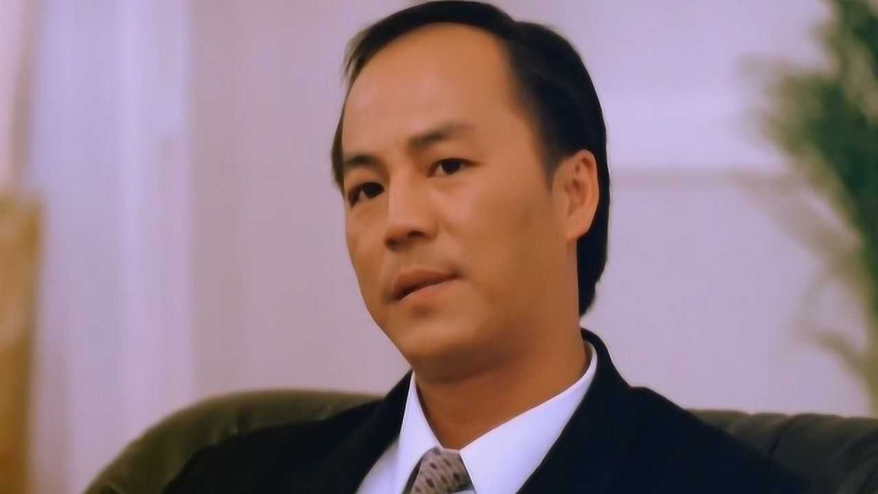 英雄本色2高英培今晚要去交易故意要带着豪哥试探他的诚意