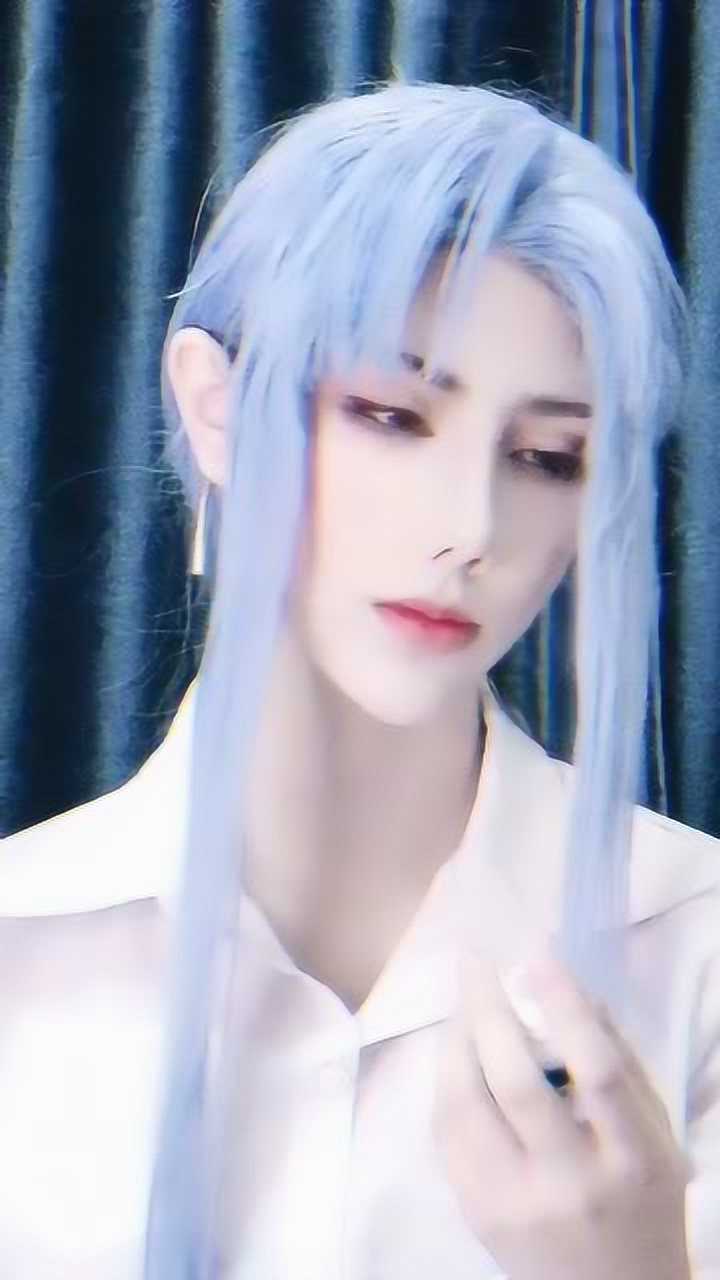 cos滕瑞雨总有一个名字让你嘴角往上翘却又眼泪往下掉