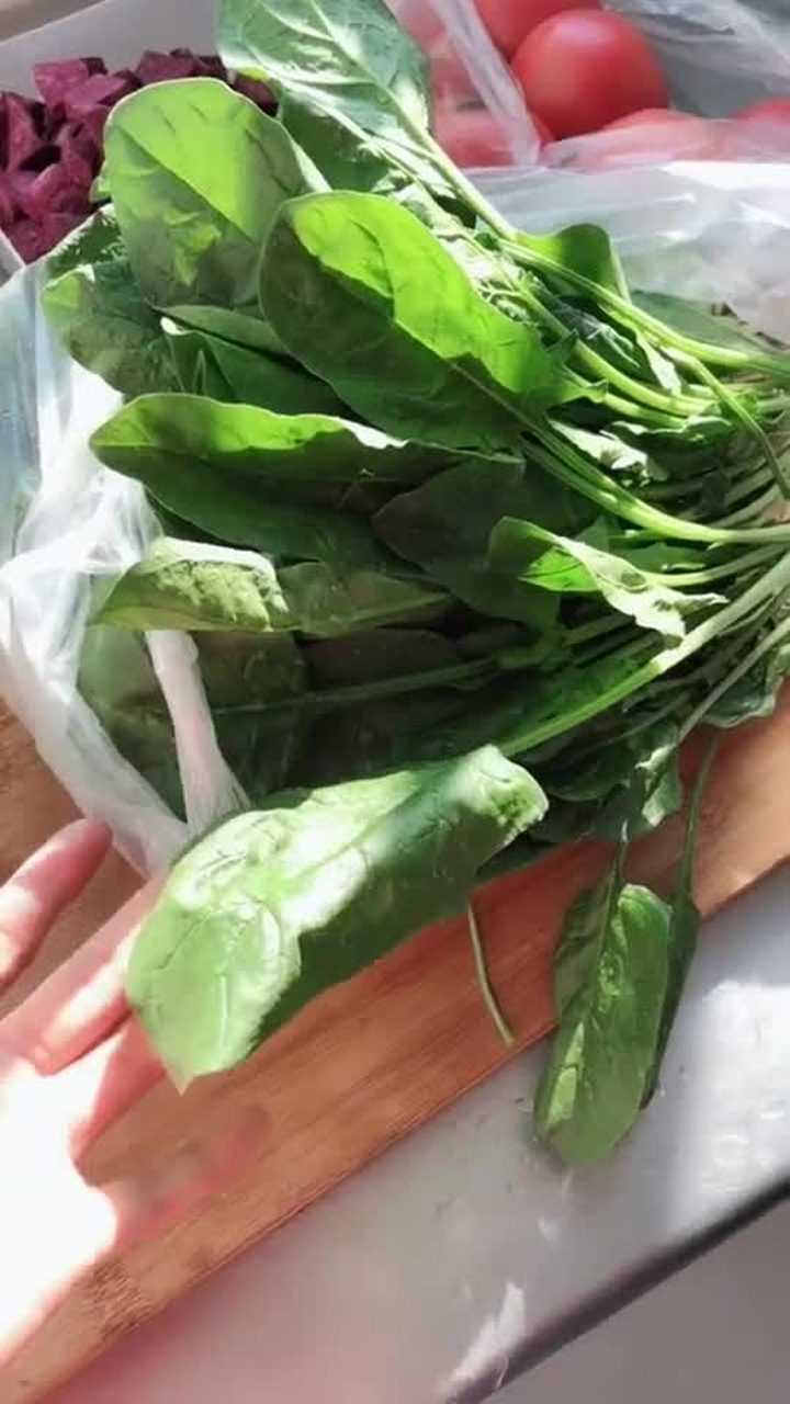 你若成功了,吃青菜那叫养生;你若失败了,吃青菜则叫寒酸