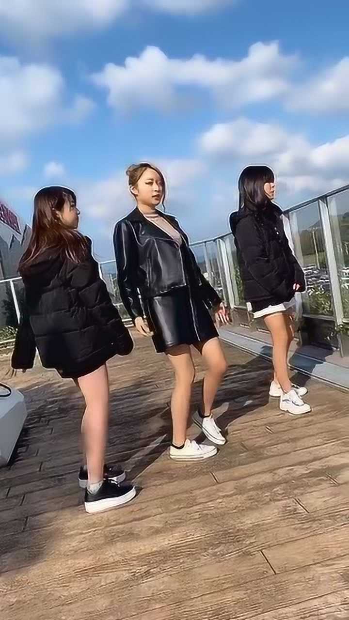 日本精神小妹 不会嘟嘴