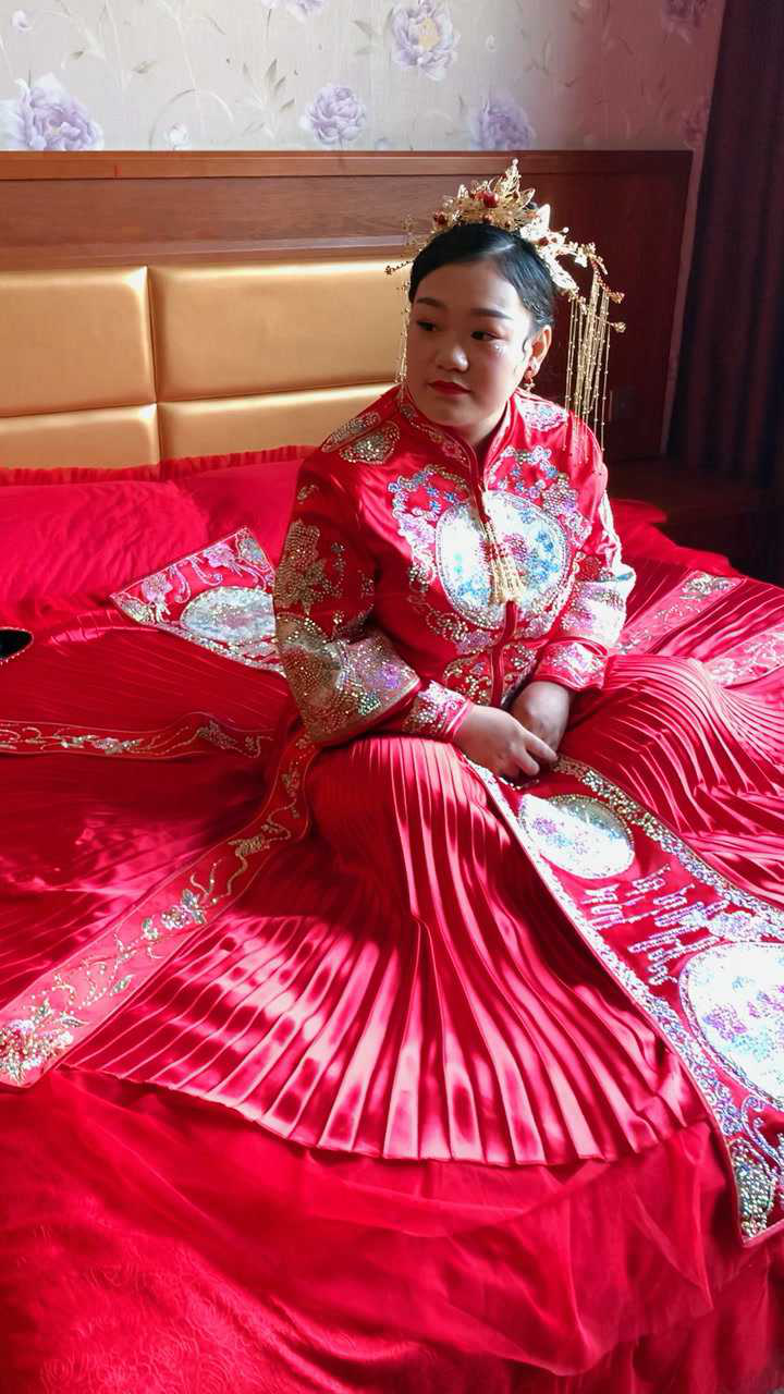 怀孕的新娘子最漂亮,怀孕7个月了