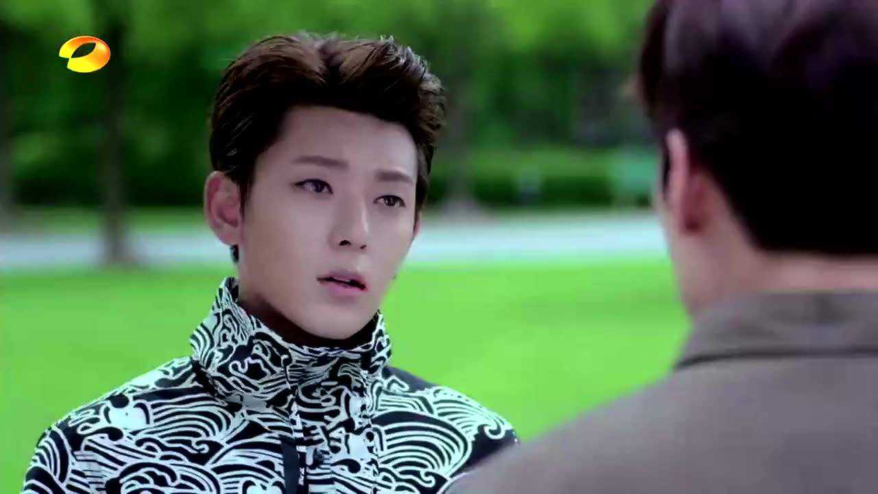 怎么劝说都不听为你推荐自动连播01:53龙族:就说有没有被路鸣泽帅到