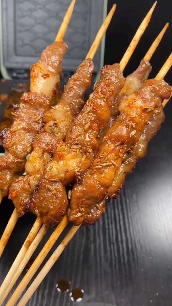 这样的羊肉串卷饼,你能吃几串