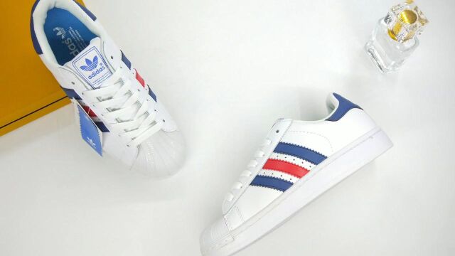 阿迪达斯Adidas Superstar W 贝壳头 软蓝底休闲板鞋