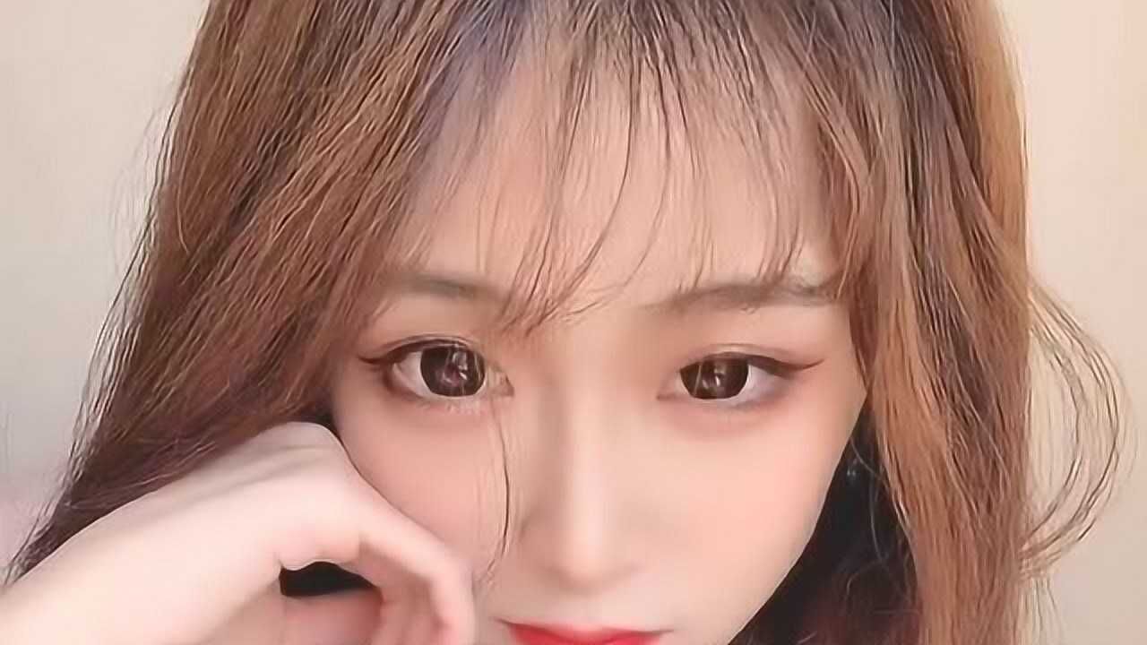 美女眨眼睛wink合集太可爱了这谁顶的住啊