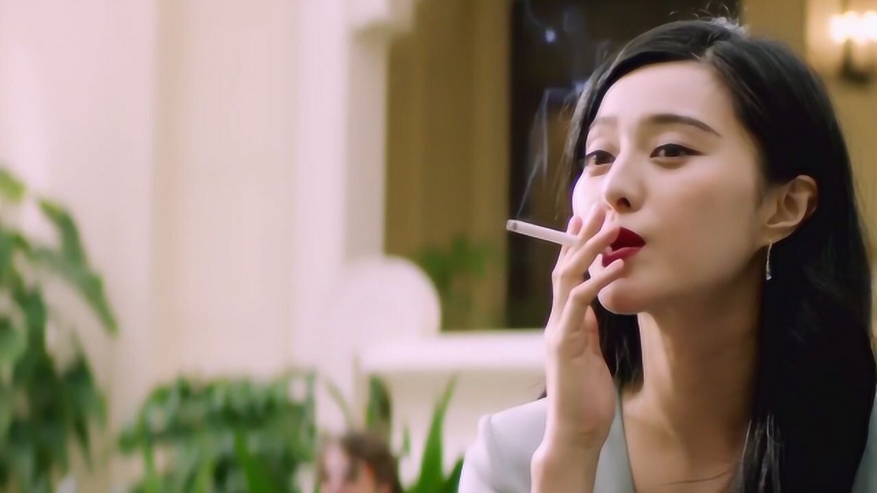 盘点影视剧抽烟名场面女神抽烟太有女人味妥妥的女王范儿