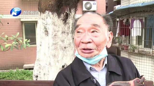 如此“赠品”:药品推销套路新 收音机里藏猫腻