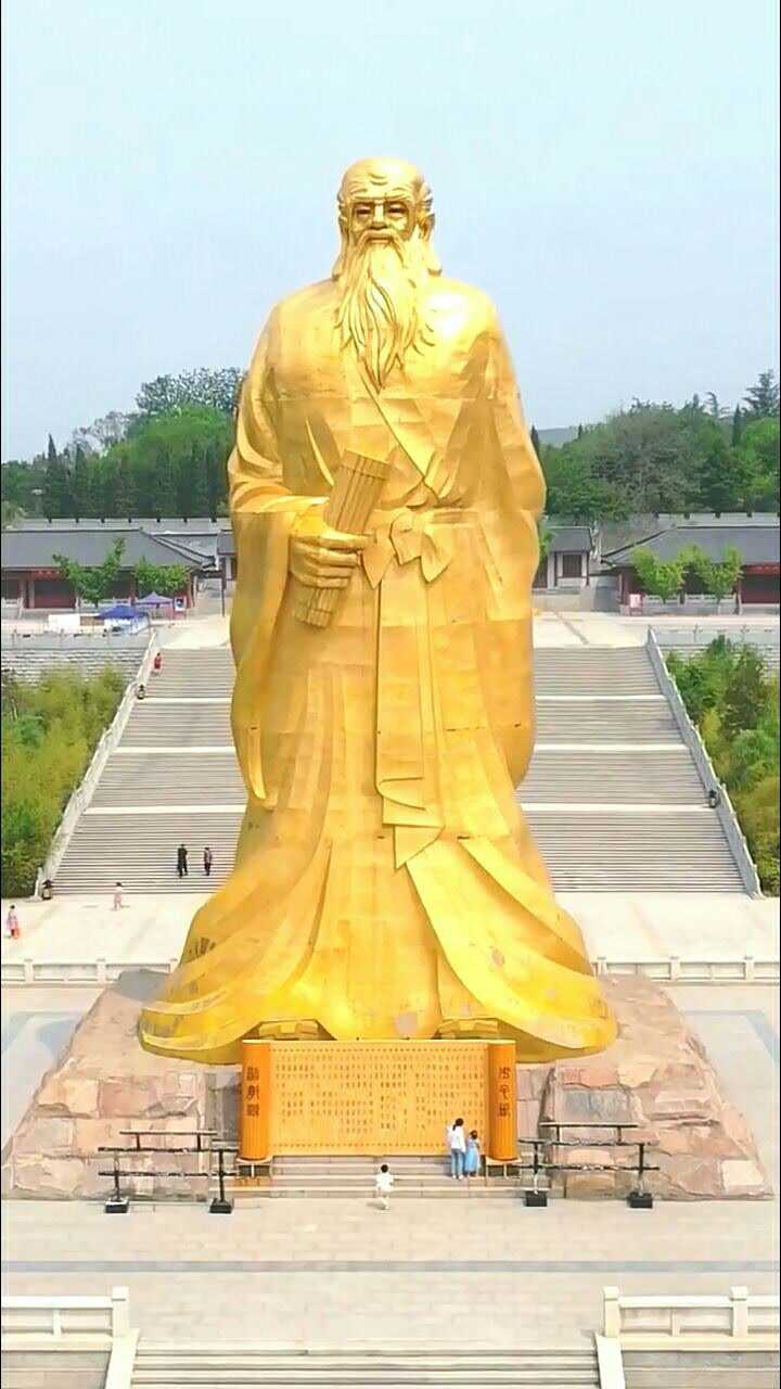 老子像位于灵宝市函谷关,高28米,重60吨,耗资2588万