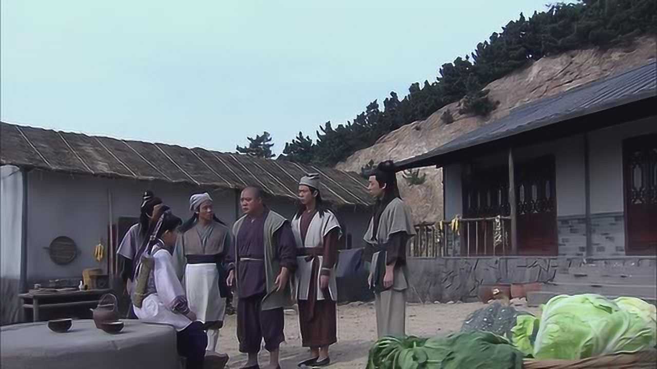 包青天之开封奇案艾虎身份暴露村民竟一脸崇拜