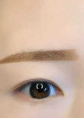 韩式一字眉,经典用不落时,适合群有的年龄层