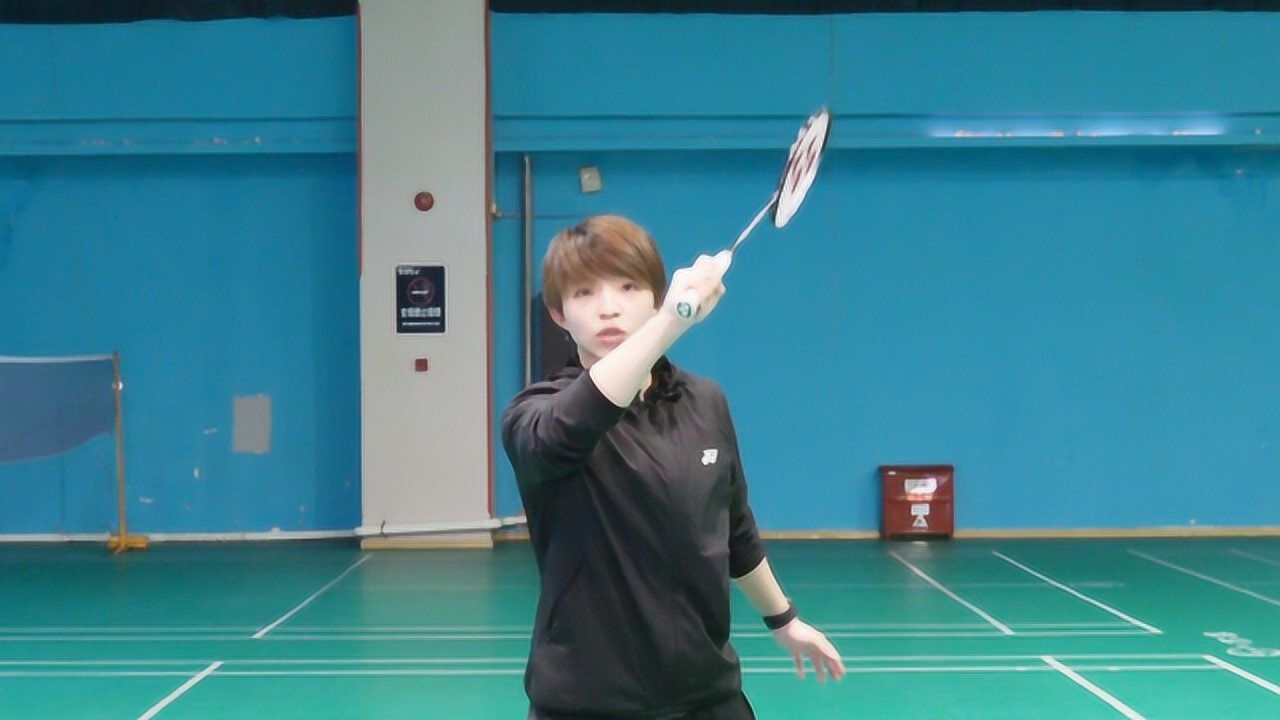 【羽毛球教学】小桦教练教你正手挑球