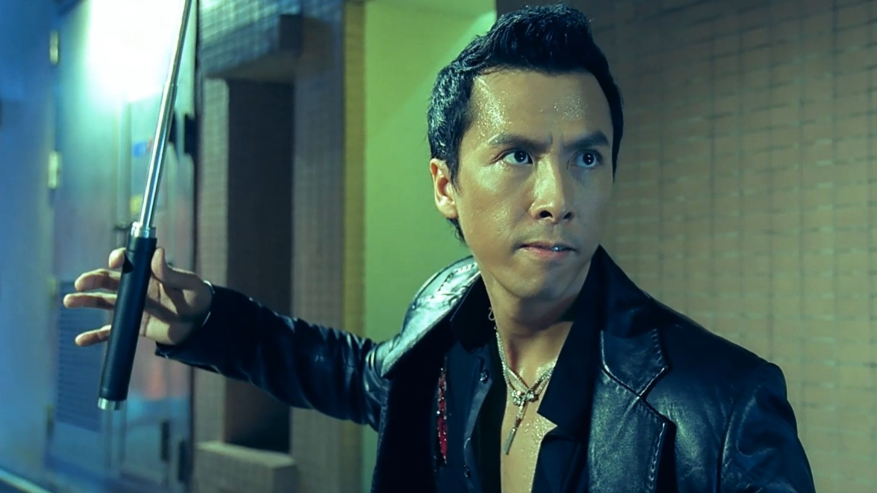 明星现场表演真功夫,吴京九节鞭被玩成棍!