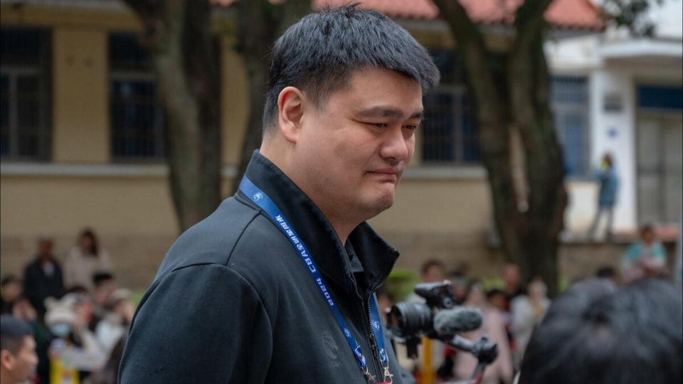 甩锅?姚明回应为什么很难再出姚明,不谈青训短板,却怪媒体分散