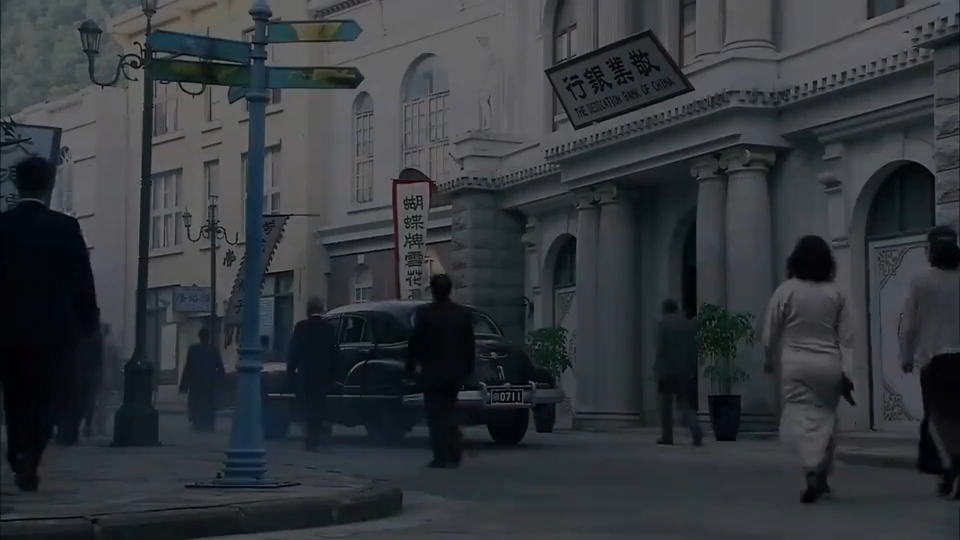 黎明前的抉择:手下吓坏了,面对领导说,这也太难了