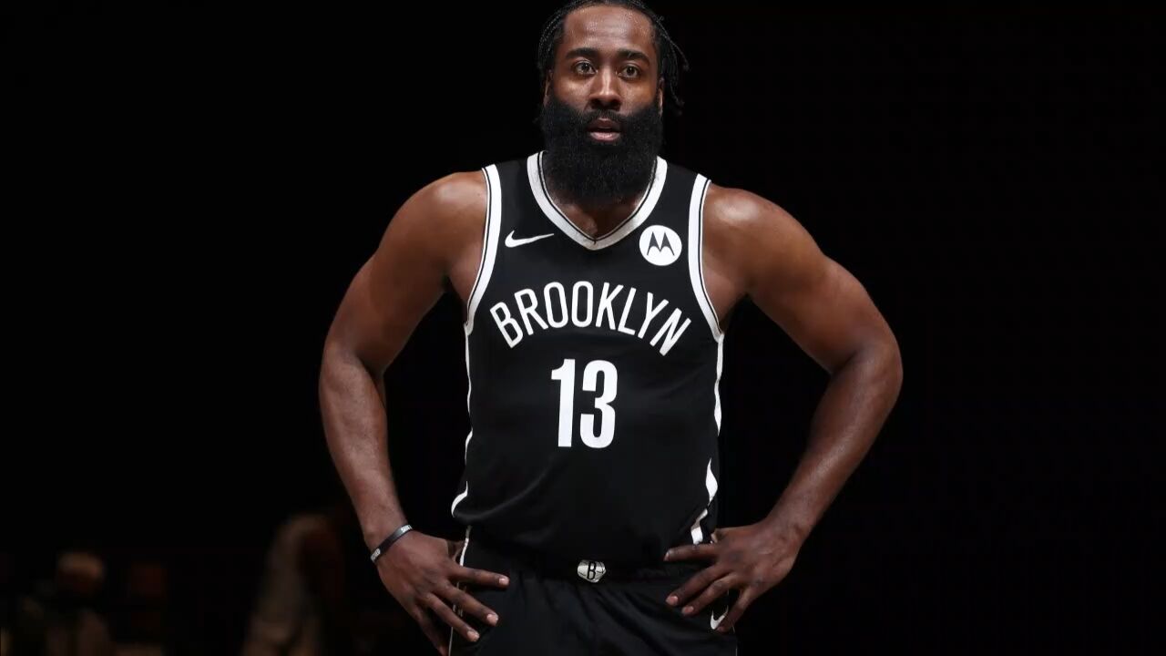 话筒nba|布鲁斯-布朗:哈登离开篮网后更衣室很安静 他是最好队友之一