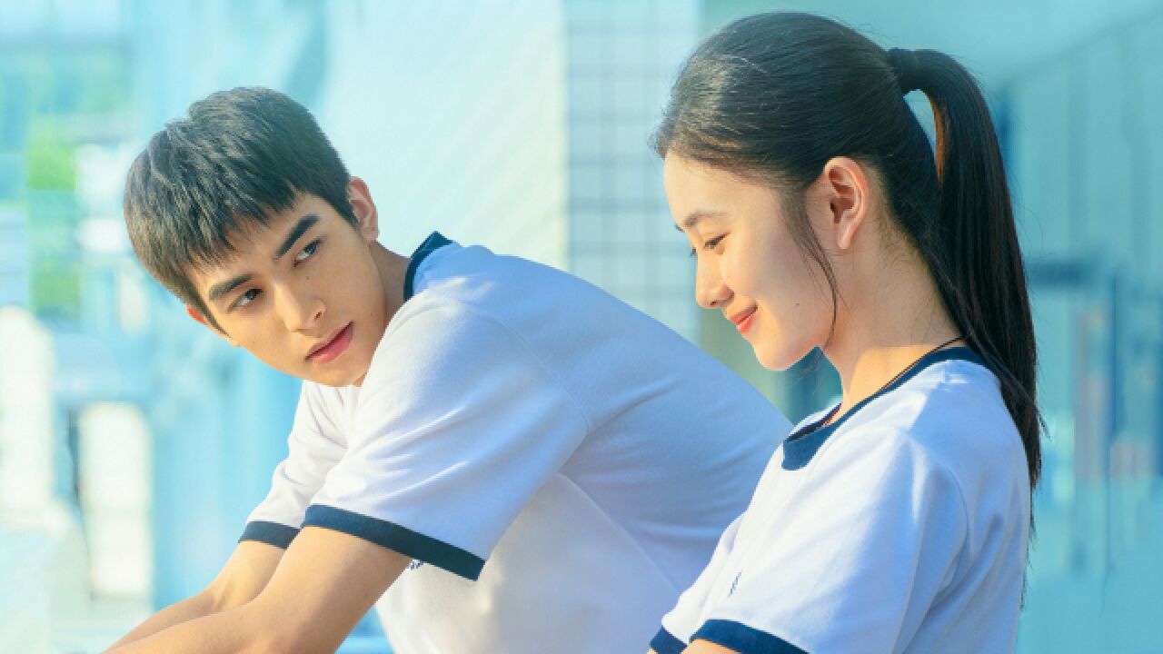 刘浩存宋威龙打视频团建!现身五月天演唱会,现场连线关系佳