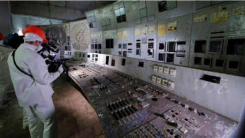 核泄漏事故2：切尔诺贝利事件，工作人员控制反应堆，操作失误引爆核反应堆