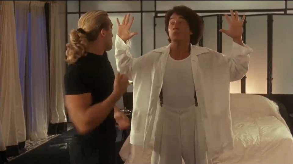 谁动就开枪打谁,孟波故意害外国佬动,太搞笑了