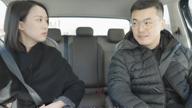 凉子访谈录:4年采访2000人,开始是硬着头皮坚持,后来才是快乐 | 时间会客厅_腾讯新闻