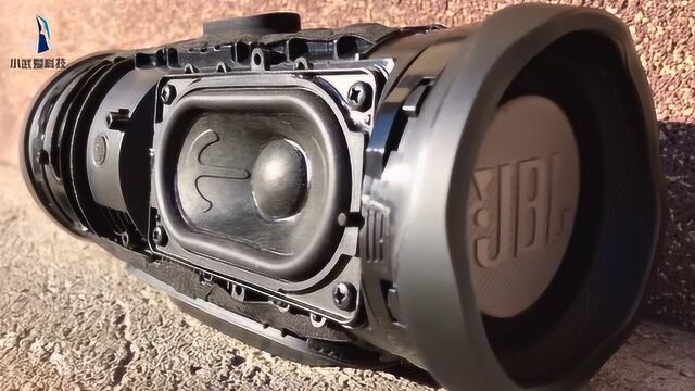 JBL Charge 4低音性能测试,看看它究竟值不值这个价