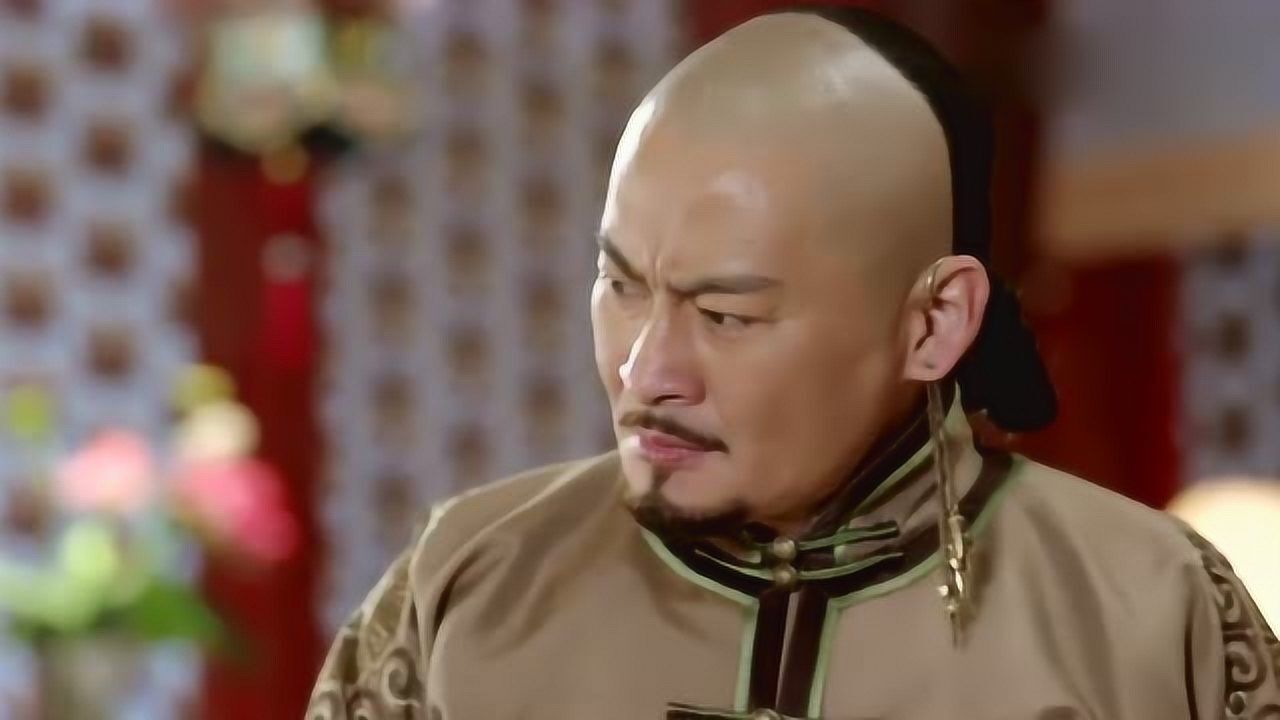 穿越女昏迷几天贝勒爷暴怒摔杯子:她有事,我要你们来陪葬