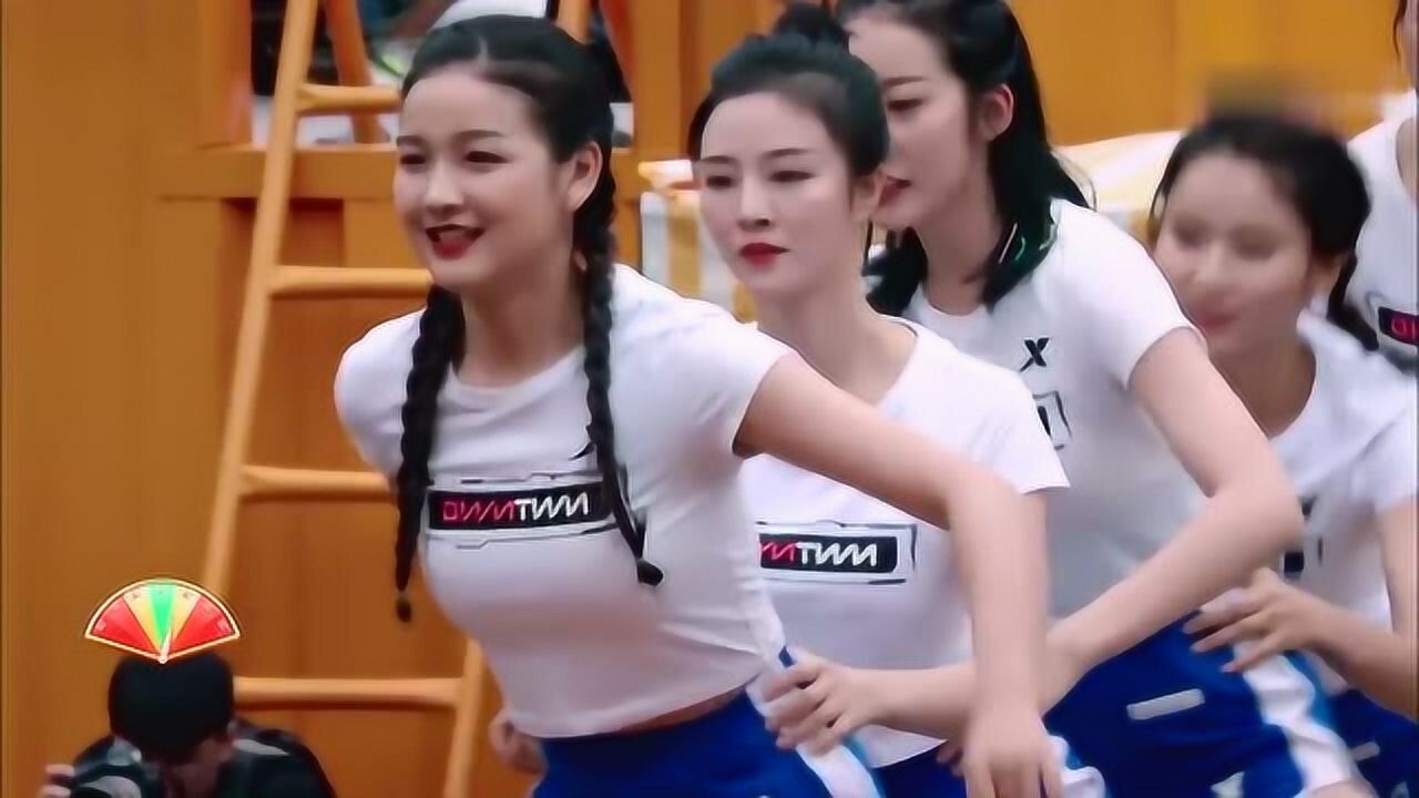 摇啊笑啊桥全新绵羊队首秀大长腿更给力了