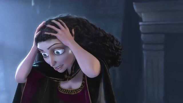 长发公主:女巫看不到乐佩发疯了,她害怕自己的青春不保