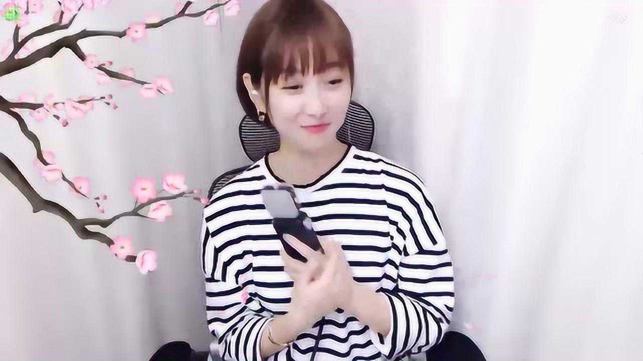 草原风音乐合集_梁红演唱歌曲《神奇草原》,那是马背上喊出亲人的名字,非常好听_高清1080P在线观看平台_腾讯视频