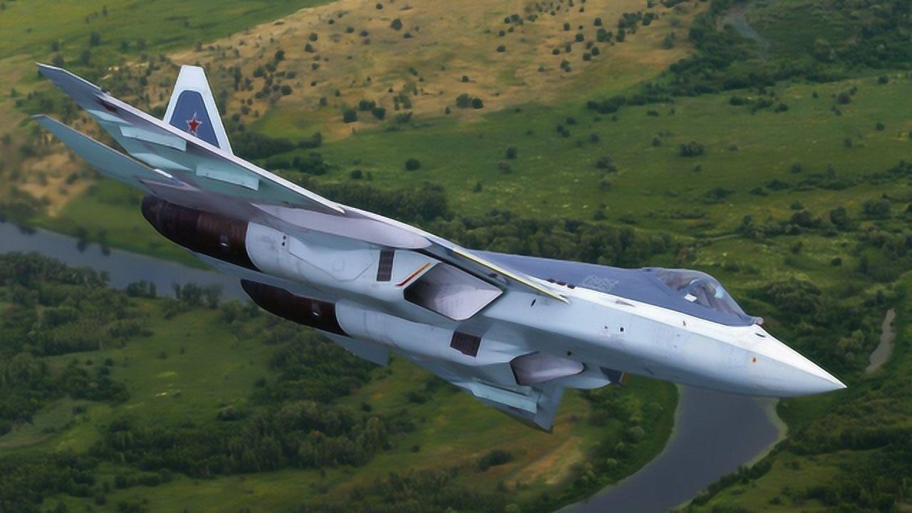 俄罗斯苏35战斗机优秀,挂弹量达8吨,可同时跟踪30个目标!