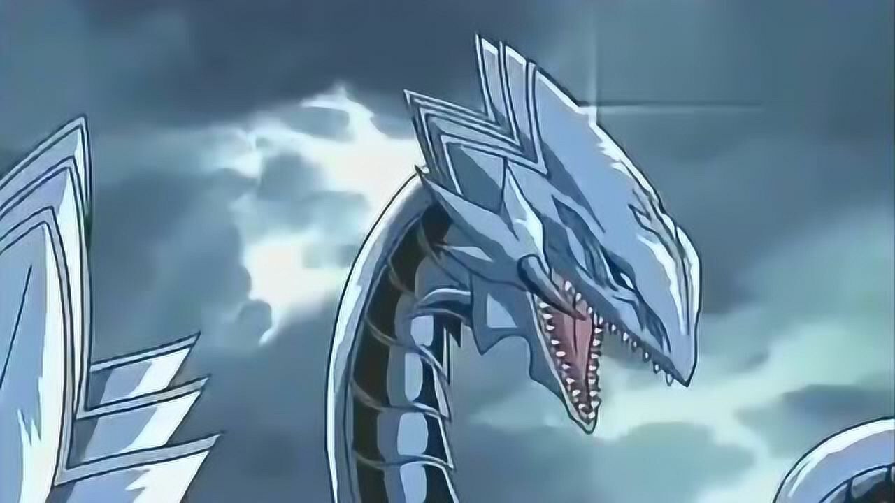 游戏王,猛犸象墓地融合了青眼究极龙,直接把究极龙腐蚀了