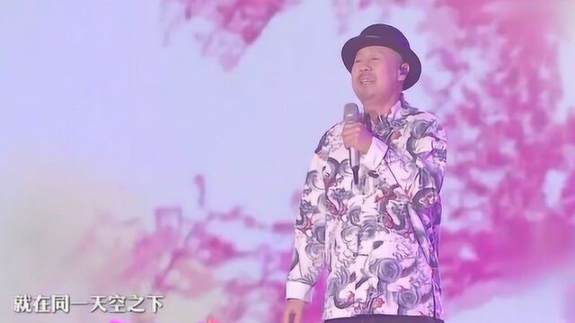 湖南卫视春晚:腾格尔来了!连《芒种》都拿下,网络神曲唱出别样风味