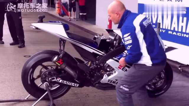 看看MOTOGP上雅马哈的战车M1,这声浪有没有不喜欢的?