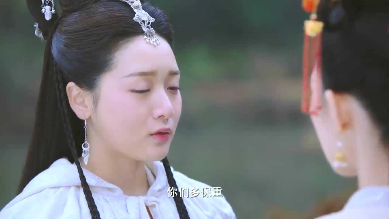 明月照我心坦丽的这套衣服真好看看着挺像公主的