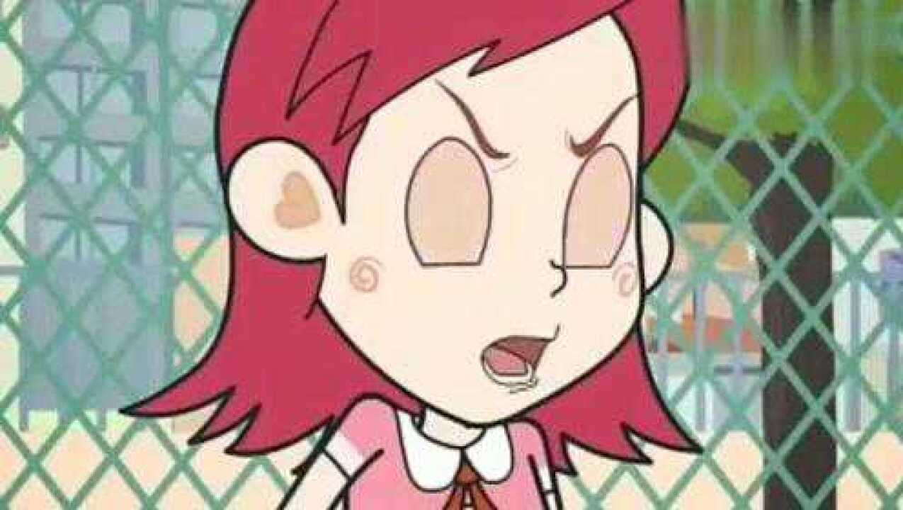 马小跳忽悠走了女同学路曼曼突然肚子疼起来他很担心