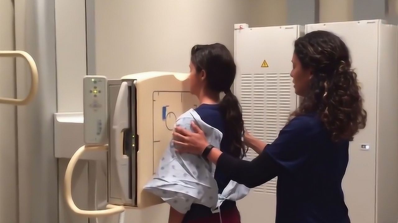 女生为什么抵触胸透检查医生到底能看到什么护士说出了答案