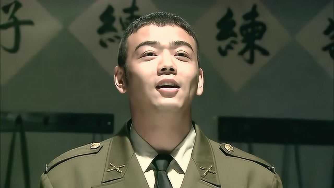 牧良逢成了排副却什么都不懂这下尴尬了