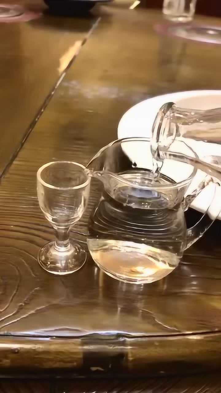 倒酒四步骤,省略前三步,直接来恶贯满盈!