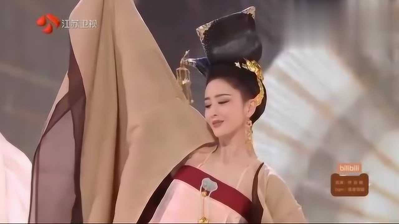 佟丽娅舞蹈盛唐夜唱美极了