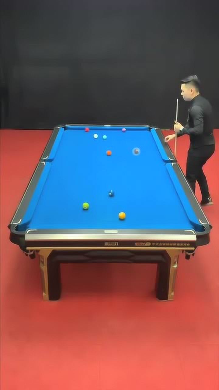 简单球型的一杆清台思路,不要秀蛇皮走位,看大神如何清台!