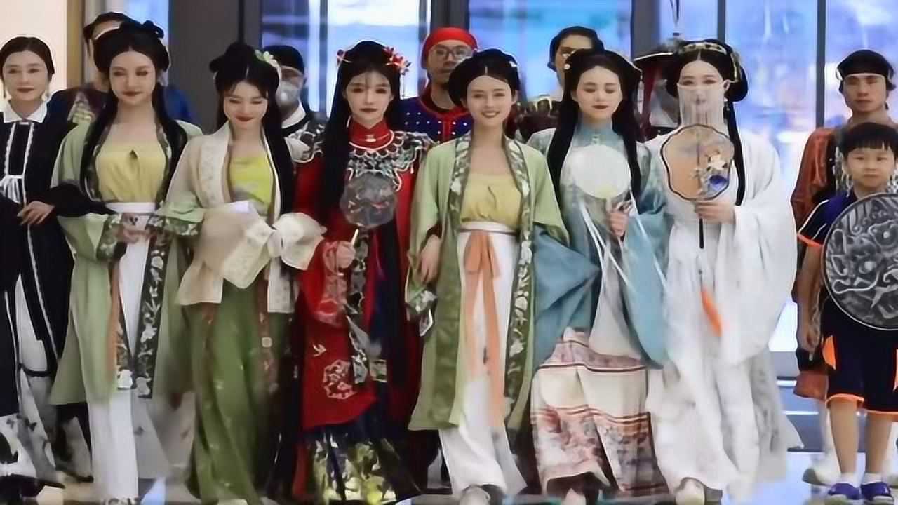 一群人一起穿汉服是一种什么体验路人我穿越了