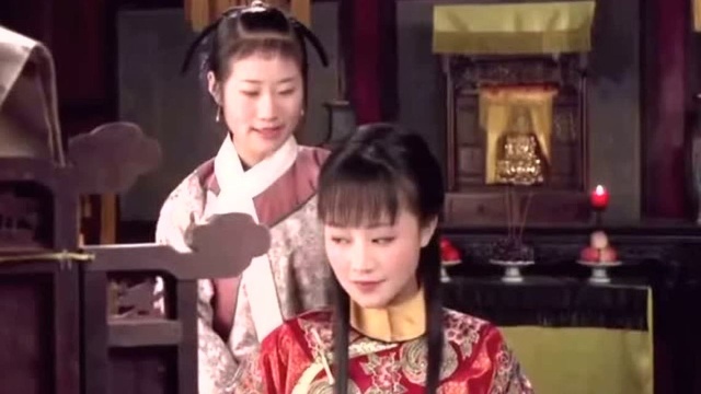 蓝盈莹自称长相模糊当演员很有优势,看完她演过的角色不得不服!